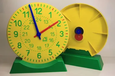 Ceas demonstrativ (diametrul 27 cm)