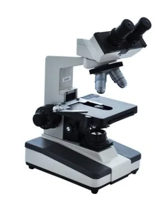 Microscop binocular