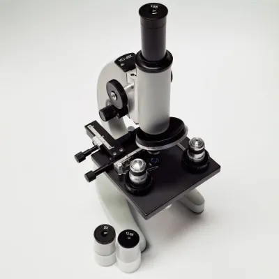 Microscop monocular, model avansat (H)